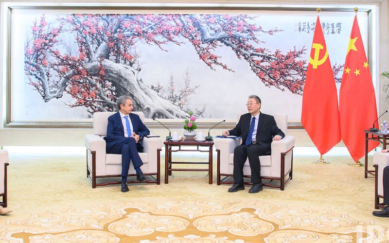 China despliega su diplomacia ideológica en España mientras Sánchez ultima su cuarta visita para abril