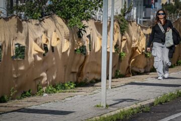 Cádiz, la ciudad de las heridas abiertas