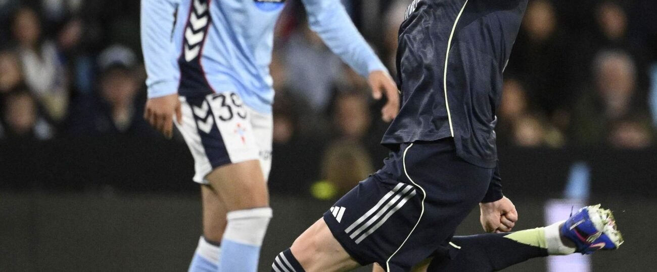 Valverde logra la carambola del náufrago y sostiene al Madrid en la Liga