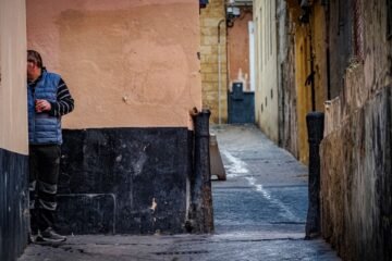 Monedas al duende y turismo: el parque de atracciones donde se ahoga el centro de Cádiz