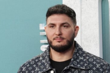 Así es la impresionante casa de Omar Montes: piscina, barbacoa, gimnasio y Raphael de vecino