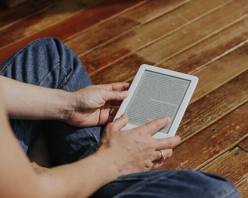 Amazon retira el soporte a los Kindle fabricados antes de 2013 y no podrán descargar libros nuevos