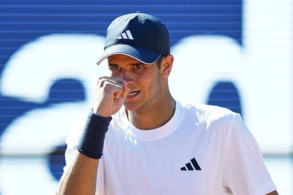 Jódar surge como la estrella de un Godó venido a menos sin Alcaraz