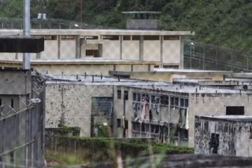 Un motín en una cárcel de Venezuela deja cinco presos muertos