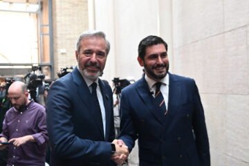 PP y Vox blindan su relación dos meses después de los acuerdos en Extremadura y Aragón, con la inmigración en el punto de mira
