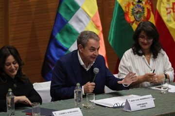 Zapatero pide la nulidad del ‘caso Plus Ultra’