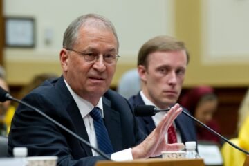 David Albright, experto nuclear: “Un programa atómico solo termina cuando el propio país decide hacerlo”