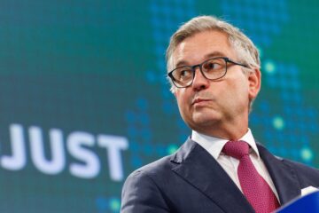 El Parlamento Europeo exigirá explicaciones a la Comisión por la reunión con talibanes en Bruselas