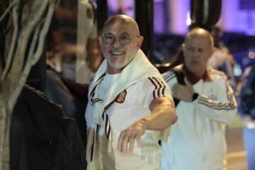 La divertida anécdota del día en que Luis de la Fuente conoció a Messi: «En 15 minutos nos metió cuatro»