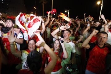 Así ha sido la celebración en Cádiz de la victoria de España en el Mundial