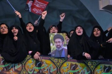 El nuevo líder supremo de Irán evitará aparecer en público hasta que termine la guerra
