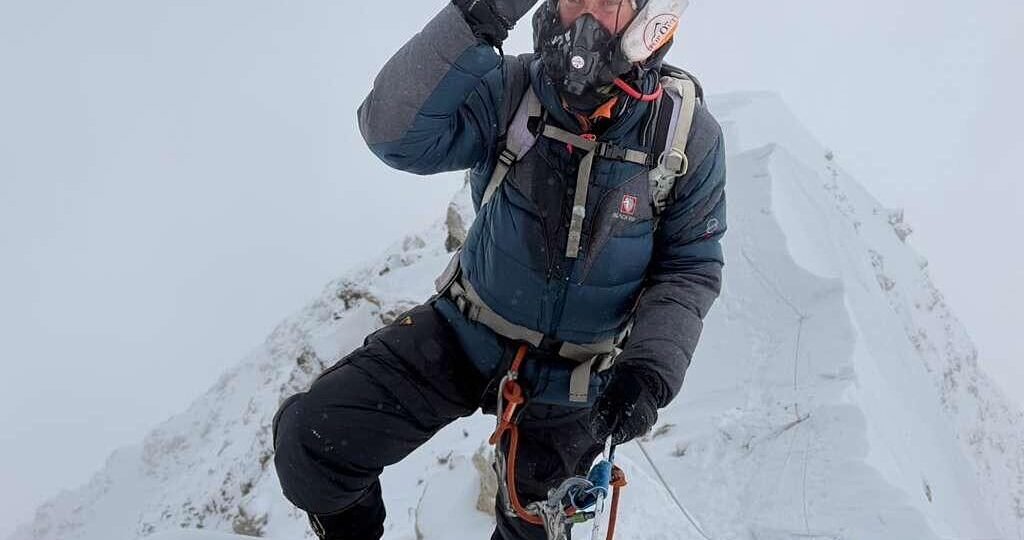 El caso Smirnov reabre el debate sobre la responsabilidad de los sherpas en el Himalaya