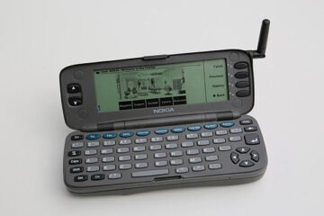 El Nokia 9000 Communicator, el primer smartphone de la historia, cumple 30 años