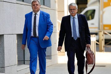 El ex jefe de Gabinete de Sánchez recurrirá contra la UCO por incautarse de su teléfono «sin autorización»