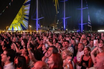 Love of Lesbian se despide en el festival Nosinmúsica de Cádiz con un concierto memorable