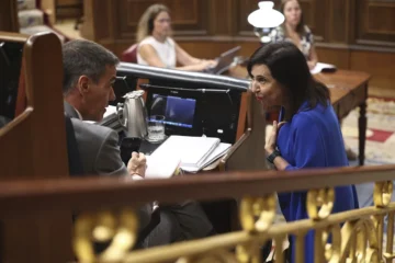 Robles mantiene su fidelidad de más de una década a Sánchez pese al «feo» en el Congreso por la crisis de Ceuta: «No está contenta con lo que pasó»